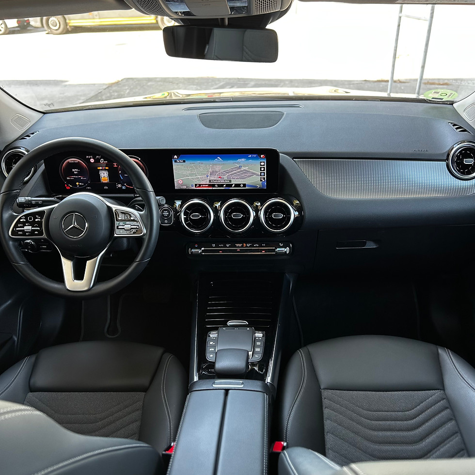 Miniatura: Mercedes Benz GLA 200 d Progressive Advanced 150cv 38.000km