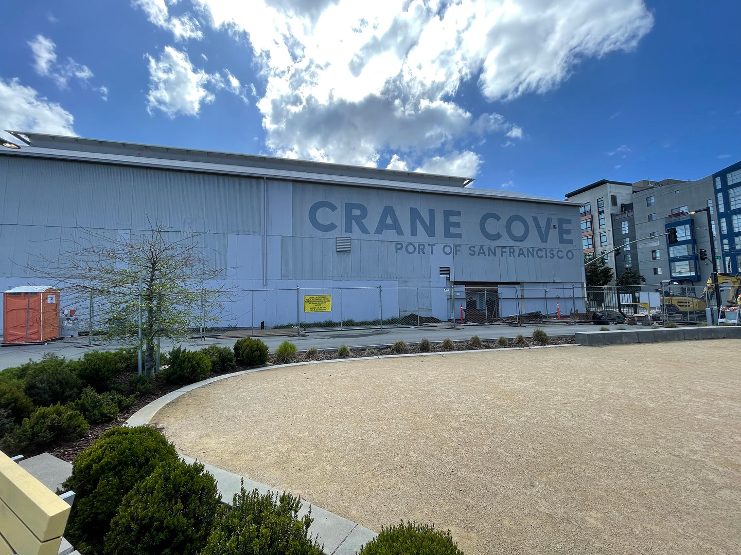 D - CRANE COVE PARK BUILDING 49_8529