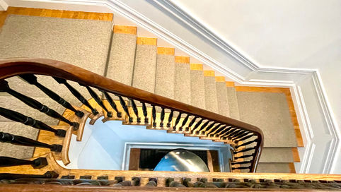 STAIRCASE _6172.jpg