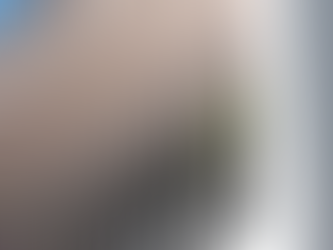 Choosing the Right Handrail for Your Balcony: Style, Safety, and Durability