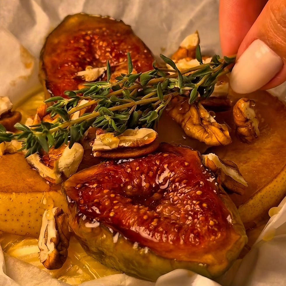Fondue e queijo brie com figos