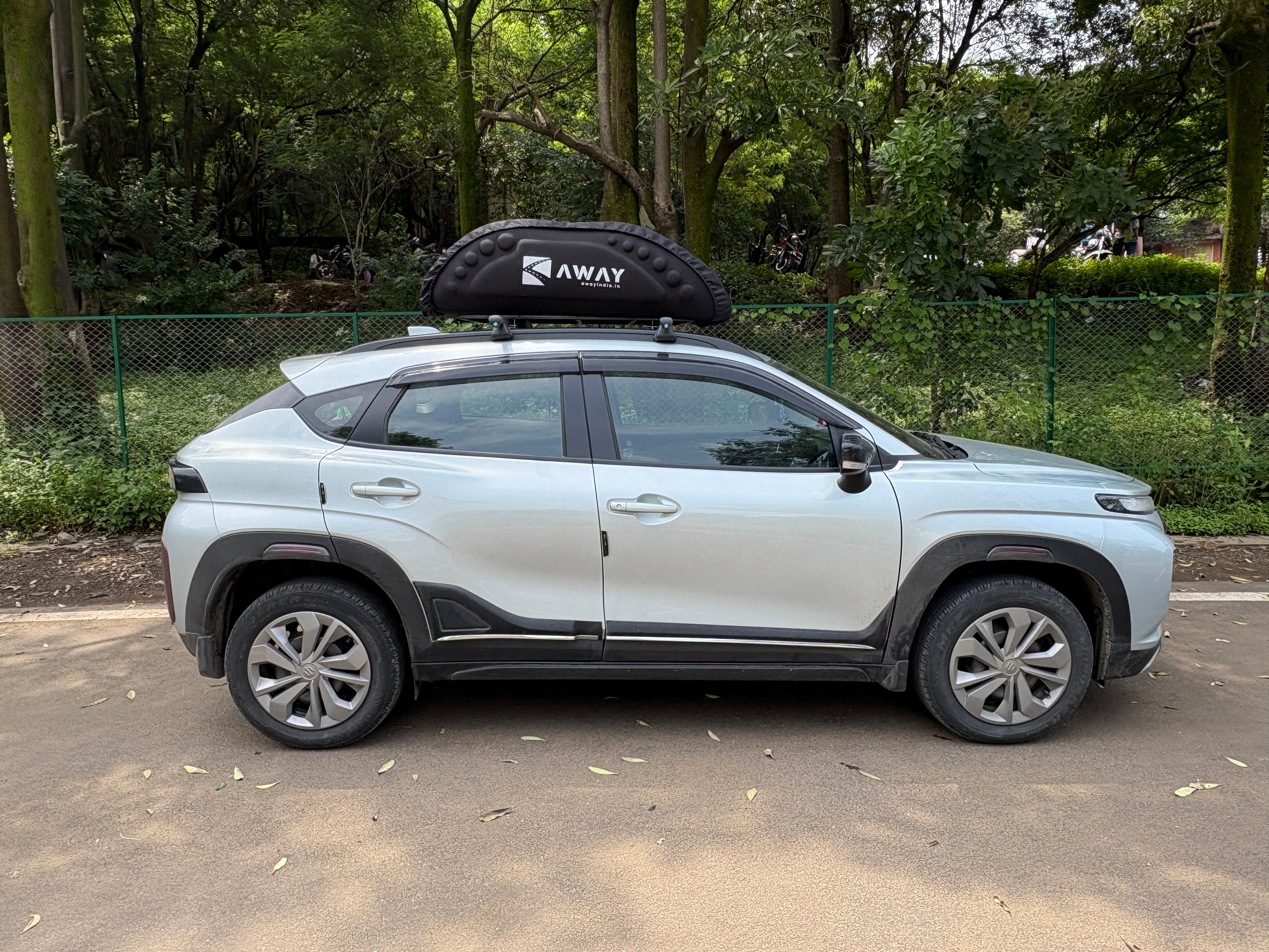 AWAY3D Roof Cargo Bag 390L with base Frame