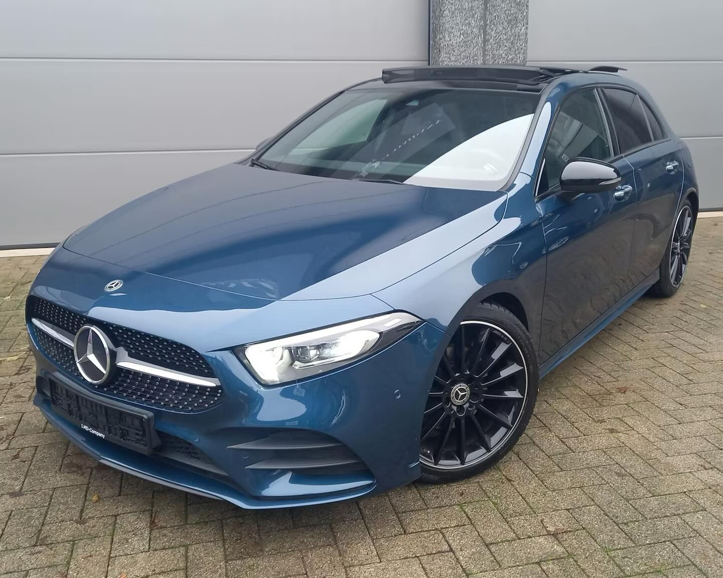 Mercedes-Benz A 200 d AMG Line 8G-DCT 150 ch Automatique – 2018