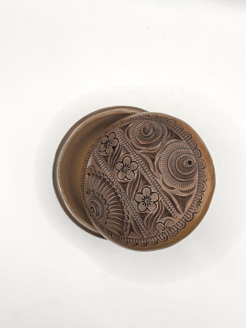 Thumbnail: Brown Barro Jewelry Box