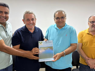 Alvaro Dias e babá Pereira segue conquistando apoio em todo estado
