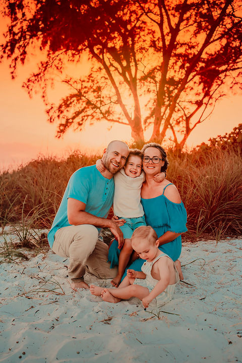 Family-Sunset-Beach-Session-Anna-Maria-Island_35.jpg
