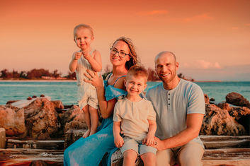 Family-Beach-Photoshoot-Coquina-Anna-Maria-Island_16.jpg