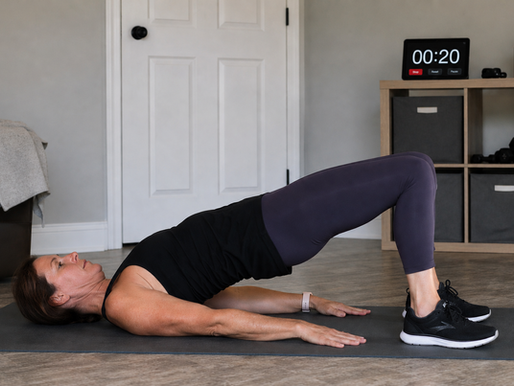 What Does a Good Daily Fitness Routine Look Like for Women Over 40? A 20-Minute Home Framework