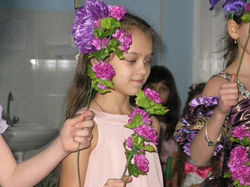 Вероніка в образі фіалки