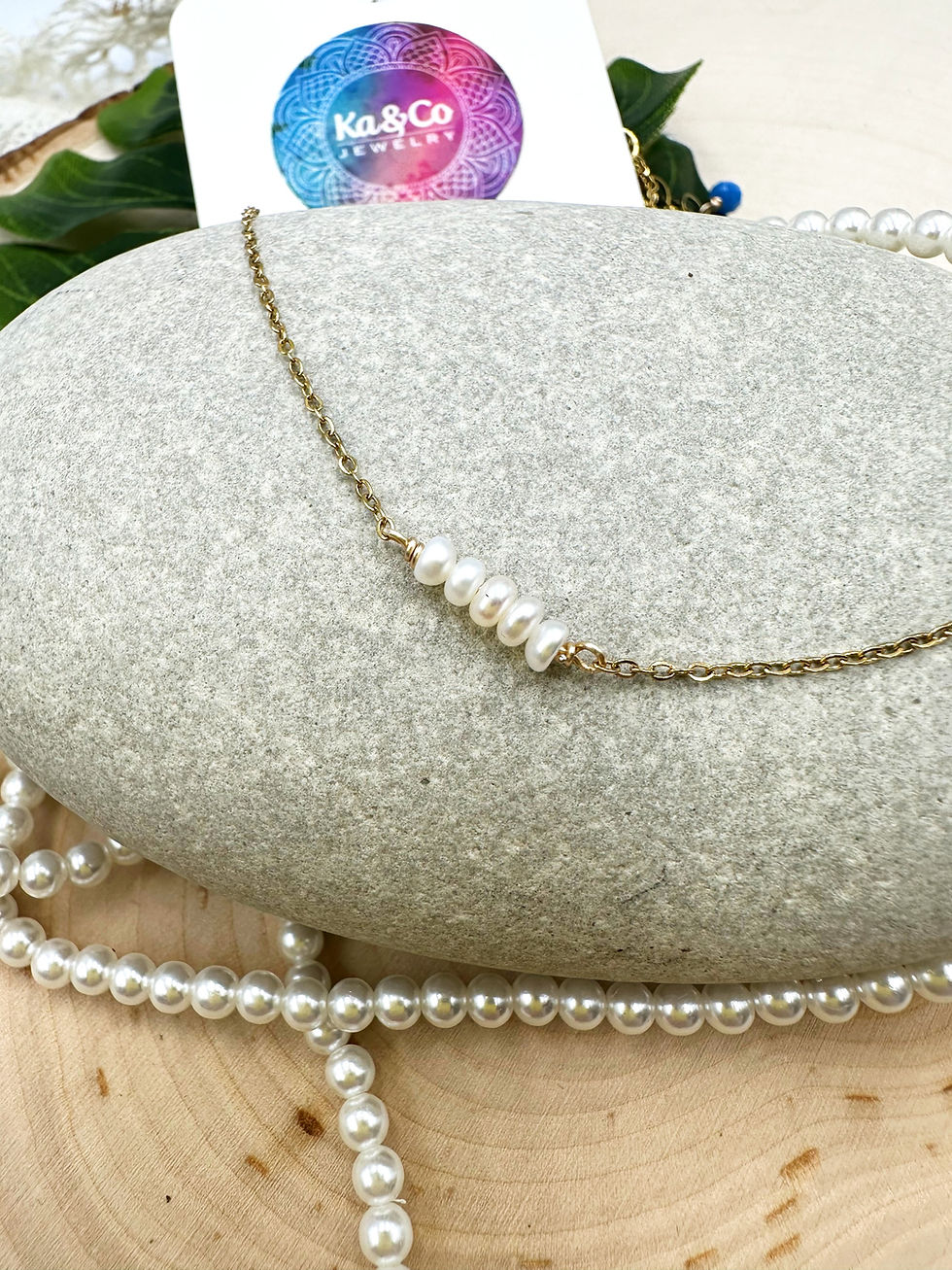 Thumbnail: Small Pearls