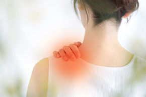 春日井鍼灸.おかがわ鍼灸院,肩凝り,肩の痛み,首こり,ストレートネック,スマホ首