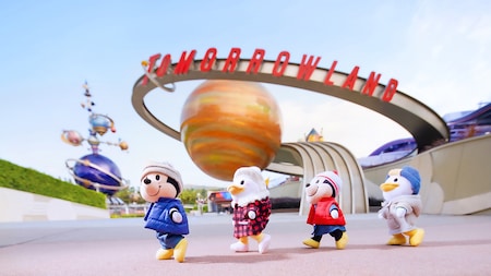 NuiMOs in Tomorrowland with Mickey Mouse, Donald Duck, Daisy Duck, and Minnie Mouse