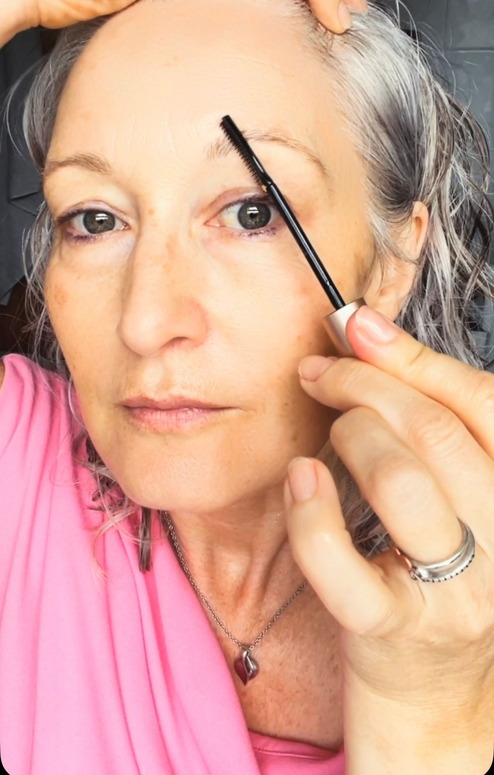 lash & brow serum, natural safe formulation, kind to eyes