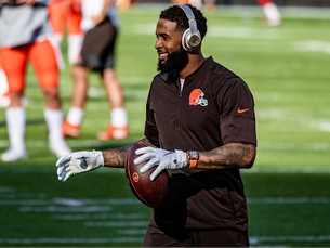 Touchdown Tunes: Songs to Add to Your Football Favorites Mix