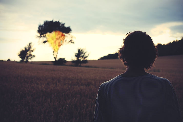 alone-backlit-burn-256963.jpg