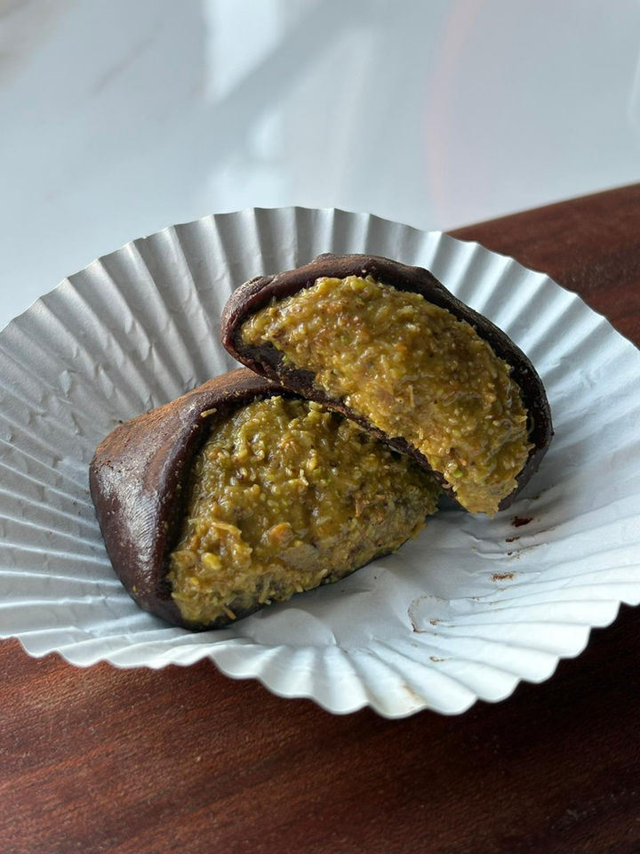 Dubai viral chewy cookie
