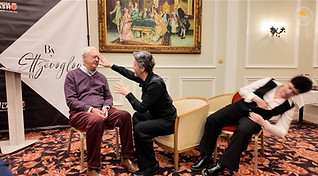 geome ettzevoglov fait une demonstration d'hypnose flash