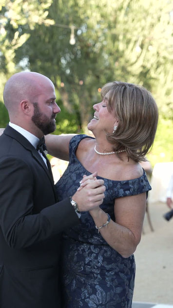 Brianna and Greg wedding at Allegretto Vineyard Resort, Paso Robles, moment 19