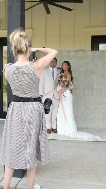 Shannon Bryn Photo, Behind the scenes of a styled shoot, photo 4