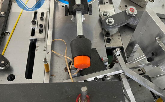 Clothing Tag Stringing Machine