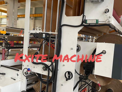 Honeycomb mailer machine