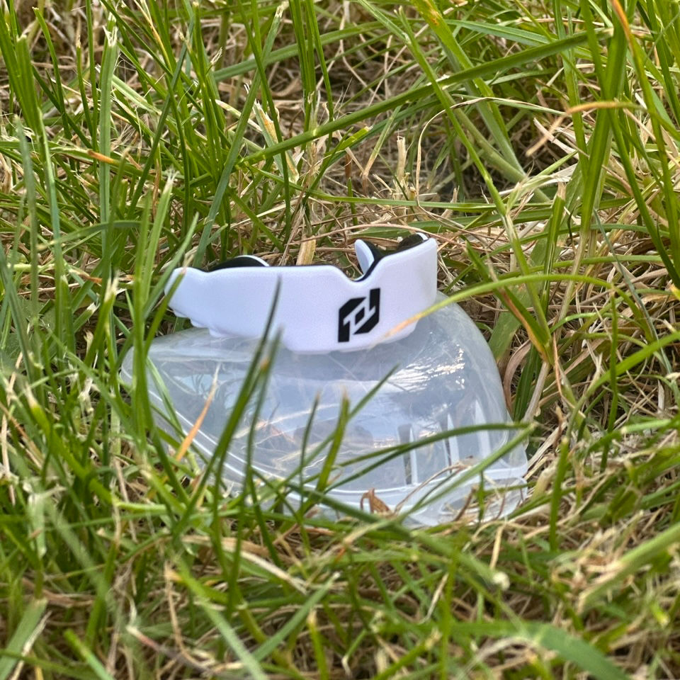 Thumbnail: Intense- Mouth Guard 