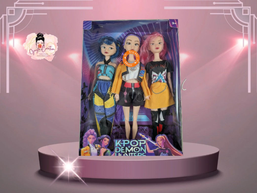 Trio barbie k-pop qui chante