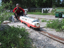 Wuchtiger US-Diesel auf kleiner 31_2″ Spur .jpeg