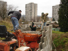 Beton wird eingefüllt. .jpeg