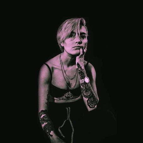 “Pool Party” - iamhill | Review