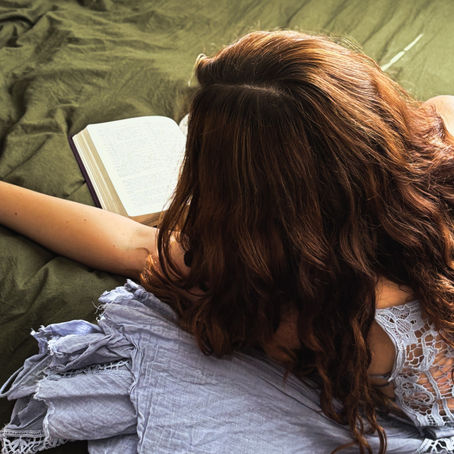 Abeltriesherbest – “water walker”: Danceable Reflections on Hypocrisy