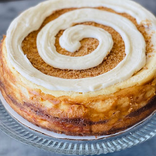 Cinnamon Roll cheesecake by Gâteau de Jil