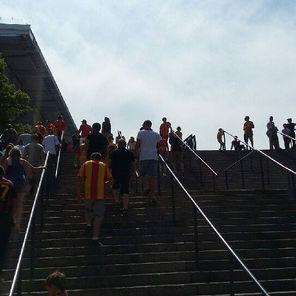 Lens-Niort : 38 000 personnes en Bleu, blanc, rouge ?