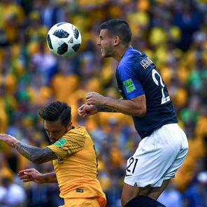 Débuts laborieux pour les Bleus
