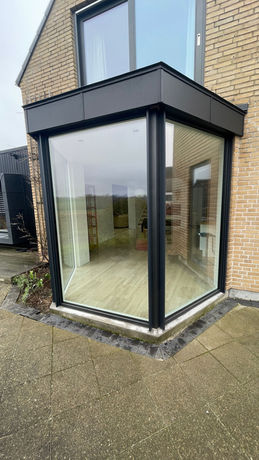 Renson Fixscreen Minimal monteret skjult i en karnap, i Kolding