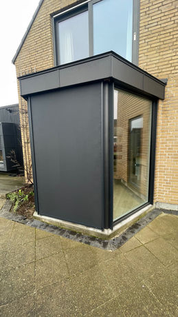 Renson Fixscreen Minimal monteret skjult i en karnap, i Kolding