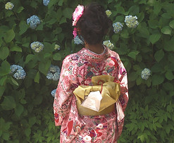 Woman In Kimono_edited.jpg