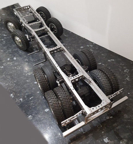 TELAIO Chassis 720mm 12x6 12x4 8x4 ultra lungo Per Tamiya 1/14 camion TELAIO Chassis 720mm 12x6 12x4 8x4 ultra lungo Per Tamiya 1/14 camion