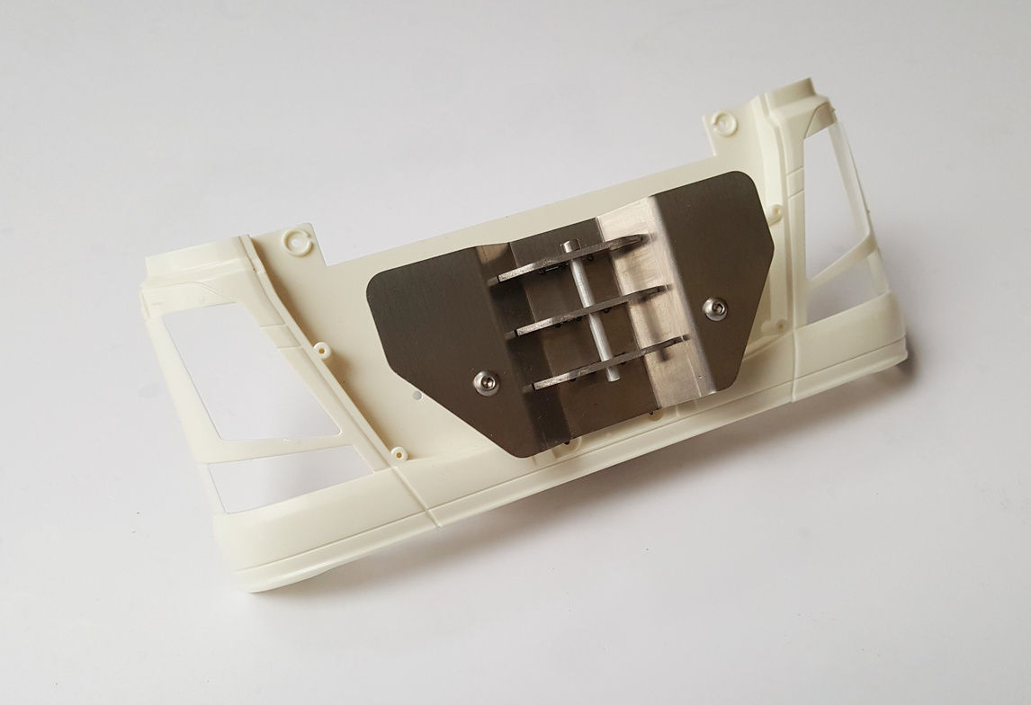 VOLVO FH16 Frontkraftheberaufnahme SLT / Heavy Dumper