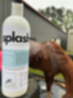 Thumbnail: Splash. An Intensifying Shampoo