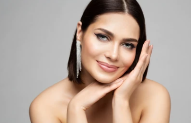 Consultas sobre rubor de labios y realce de pestañas 
