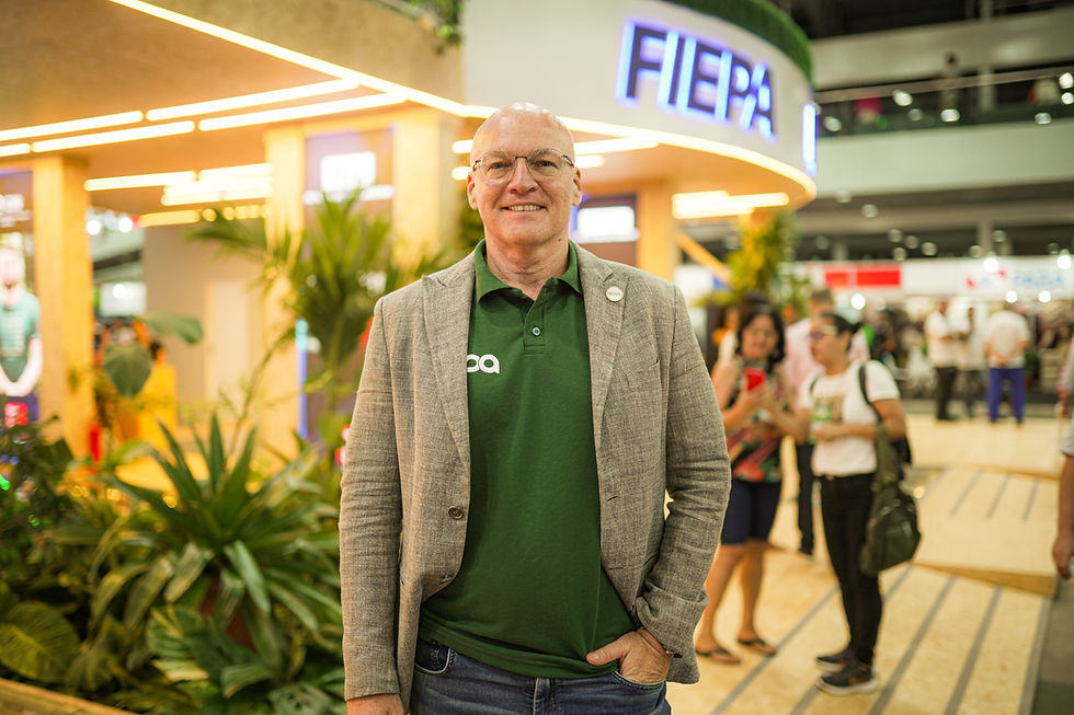 “A FIPA é um ponto de encontro entre o que já fazemos hoje e o que podemos construir para o futuro. A Amazônia tem condições de liderar uma nova economia industrial, baseada em tecnologia, conhecimento tradicional e respeito ao meio ambiente. Esse é o caminho que queremos mostrar ao Brasil e ao mundo”, afirma Alex Carvalho.