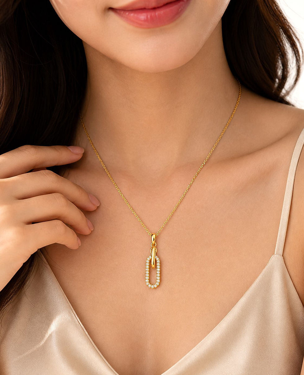 Thumbnail: The Aurelia Pavé Interlocking Link Necklace