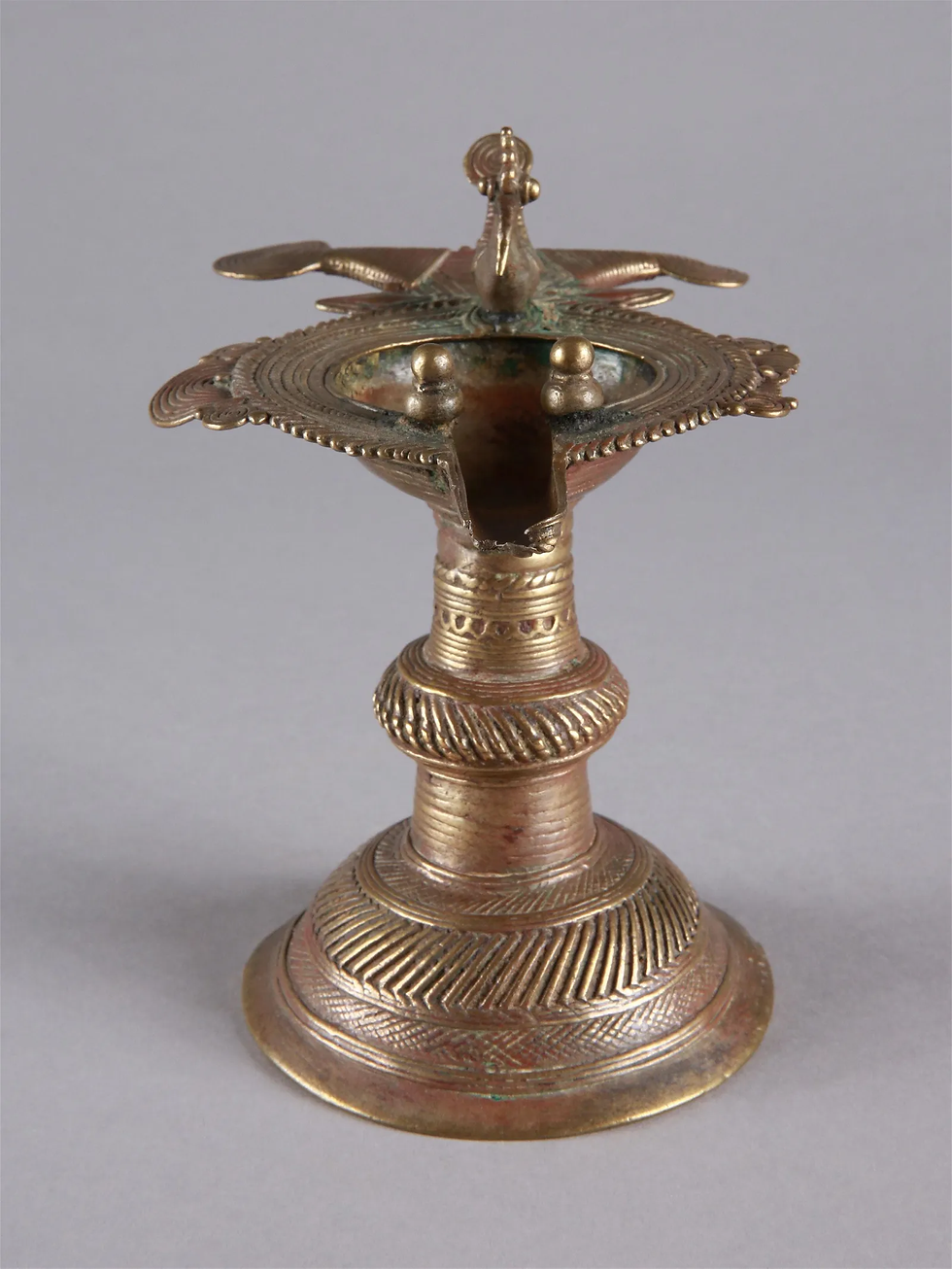 Thumbnail: Indian oil lamp