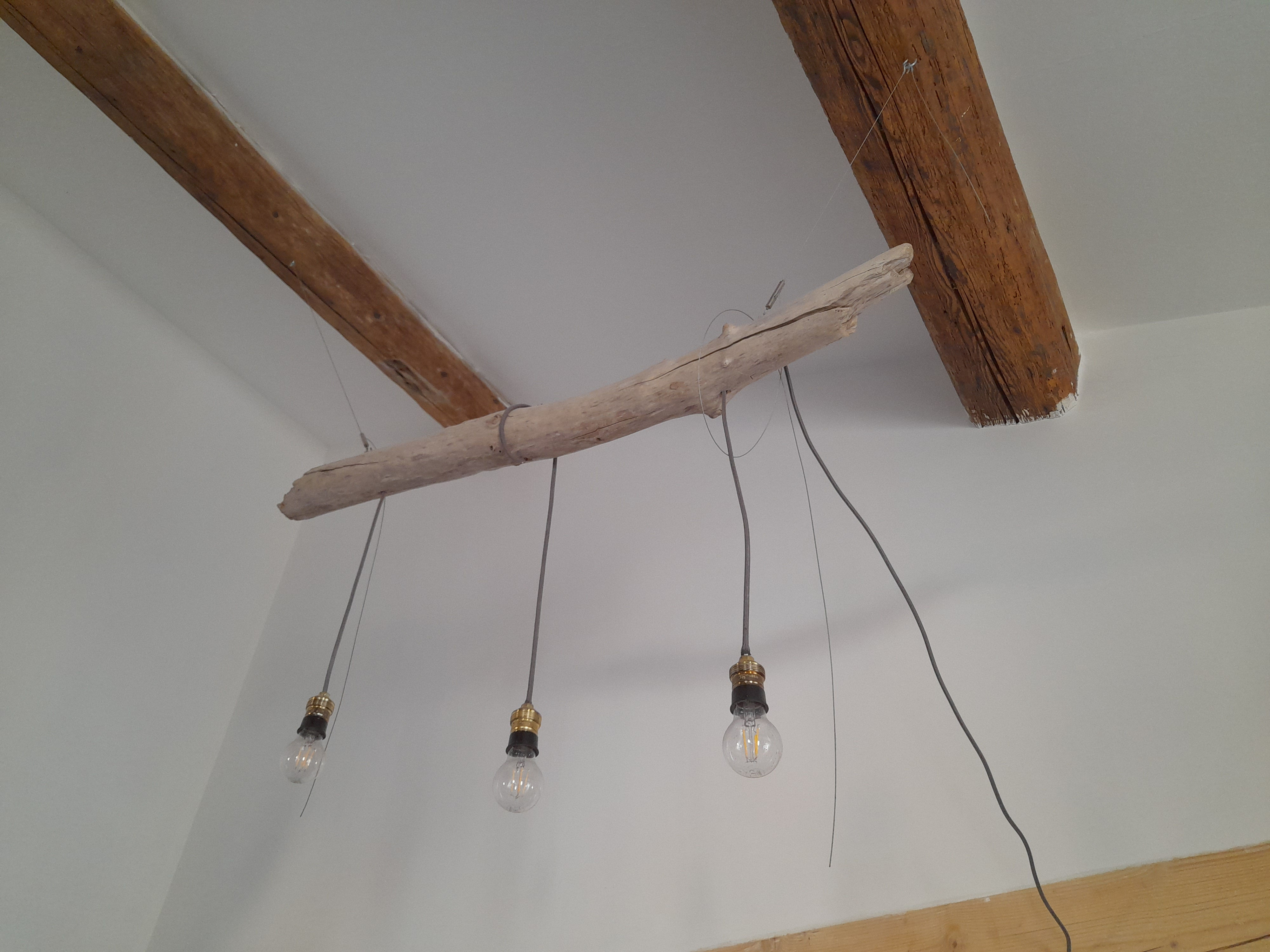 Luminaire plafonnier bois flotté