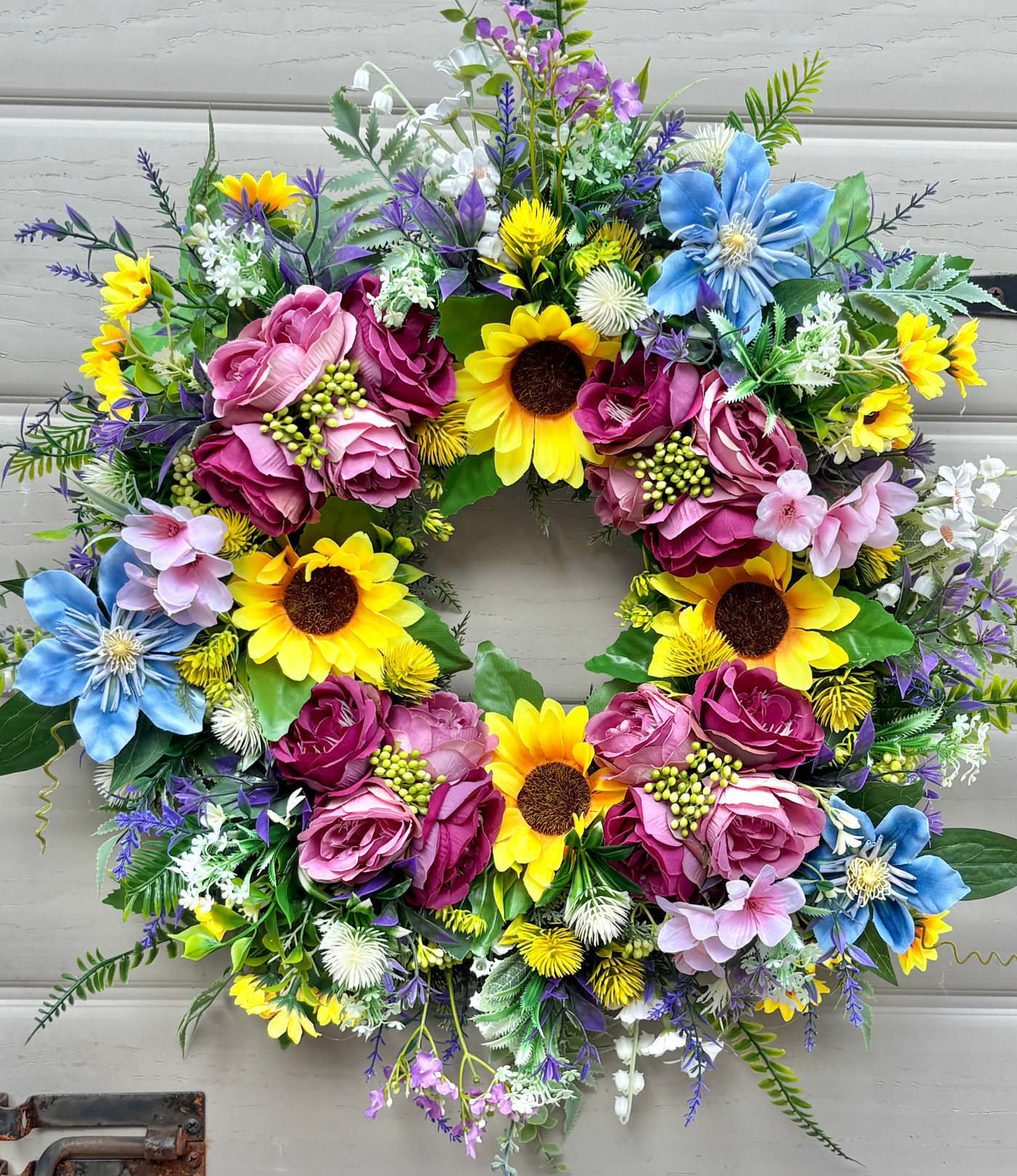 Handmade Bev Beautiful and Bright Spring Wreath with sunflowers and daisies