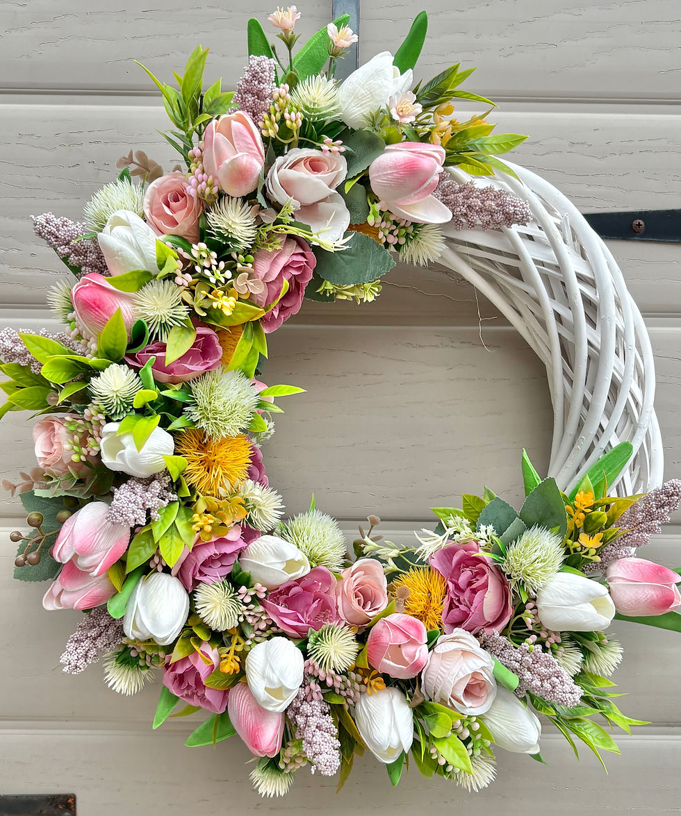 Thumbnail: Handmade Lila- Large mixed  Tulip Mixed  Wreath