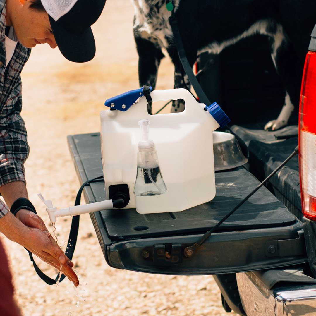 2+ GAL. UTILITY SURECAN w/ SPIGOT