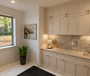 Laundry room storage