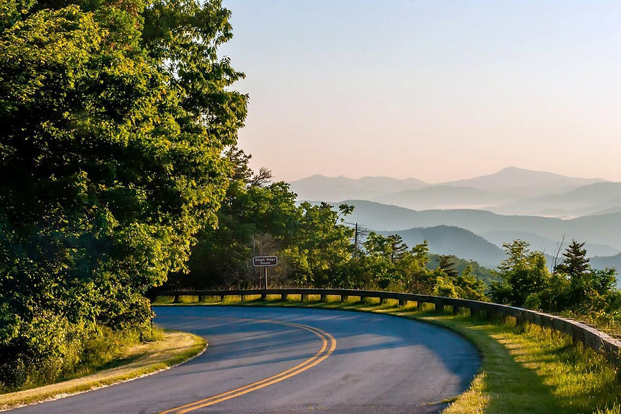 america-Blue Ridge Parkway America's favourite drive entrancing smoky mountains